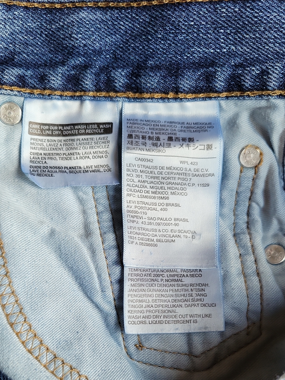 Mens Levi's Classic Blue 505 Straight Leg Jeans Size 30x34 - Picture 6 of 9